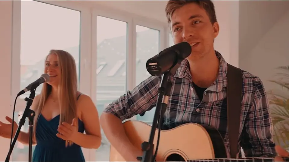 Hochzeitsduo Jamira singt Wherever You Will Go